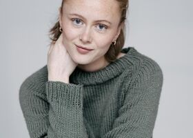 Elin Hall